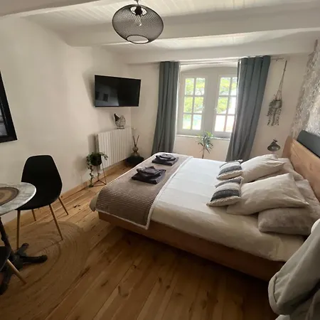 Le Vieux Colombier 3* Le Monastier sur Gazeille